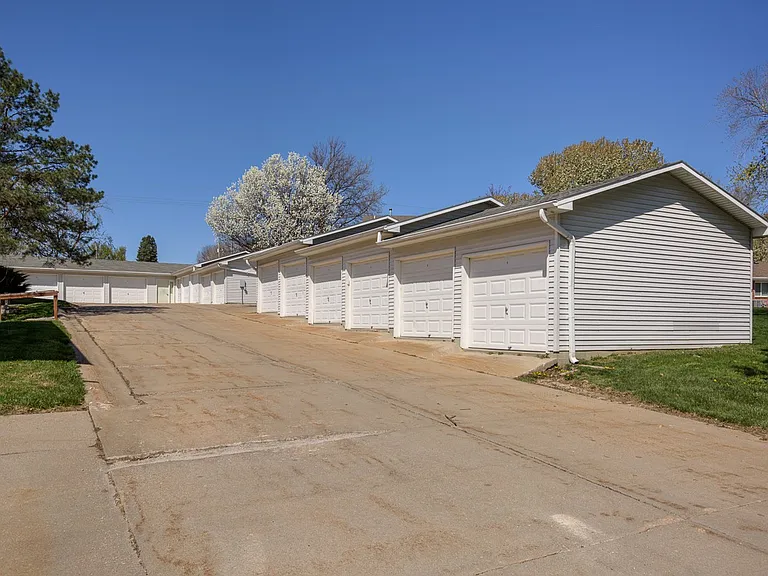 On-site garages at Gretna Oaks.
