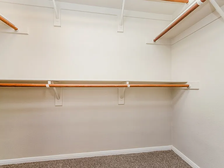 5305 Santa Fe Heights St — Photo 12