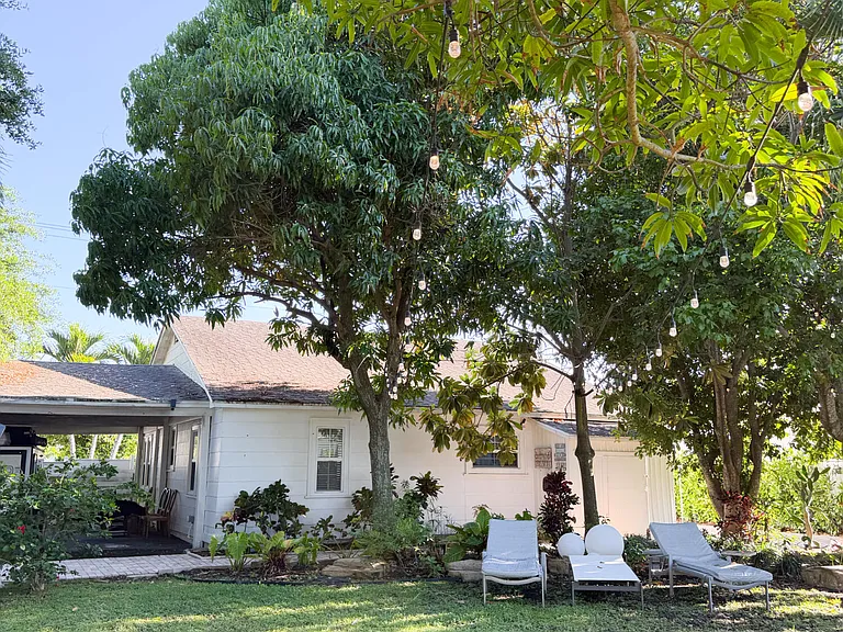 521 Hampton Rd — Photo 20