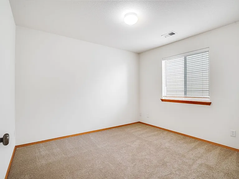 12590 NW Naomi Ln — Photo 14