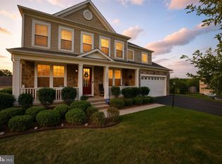 3365 Soaring Cir, Woodbridge, VA 22191