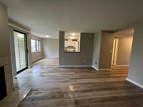 Floor plan C01