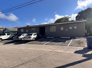 1245 W 35th St, Riviera Beach, FL 33404