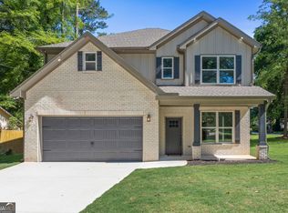 8984 Ashwood Dr, Riverdale, GA