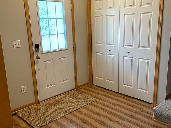 Front entrance, foyer, coat closet