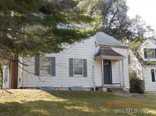 110 Superior Dr, Belleville, IL