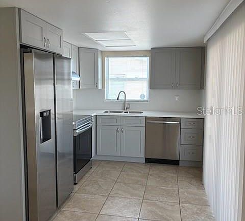 4th image of 8227 Saybrook Dr