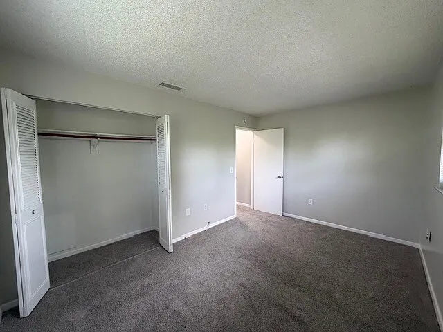 544 SW 35th St — Photo 21