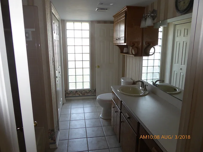 4302 SW Parkridge Blvd — Photo 12