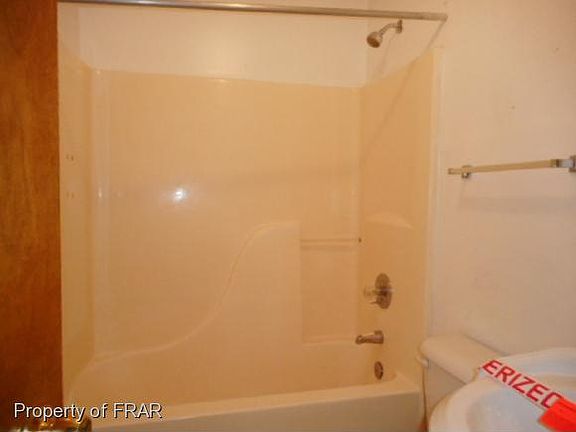 4th image of 3409 Lubbock Dr
