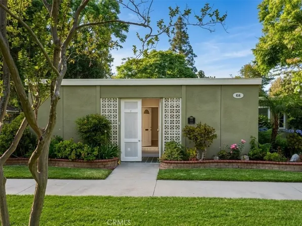 68 Calle Aragon Unit C, Laguna Woods, CA 92637