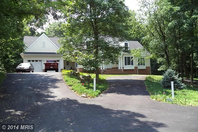 74 Tarleton Dr photo 1