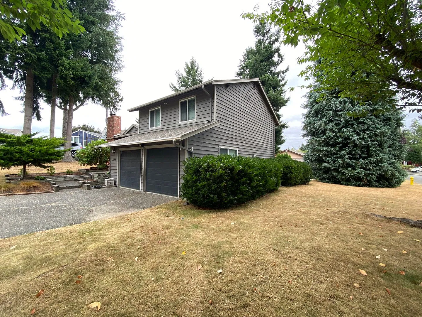 Updated 3 bedroom Federal Way Home — Photo 3