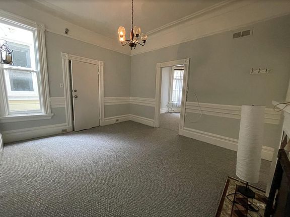 2nd image of 438 Clement St APT B