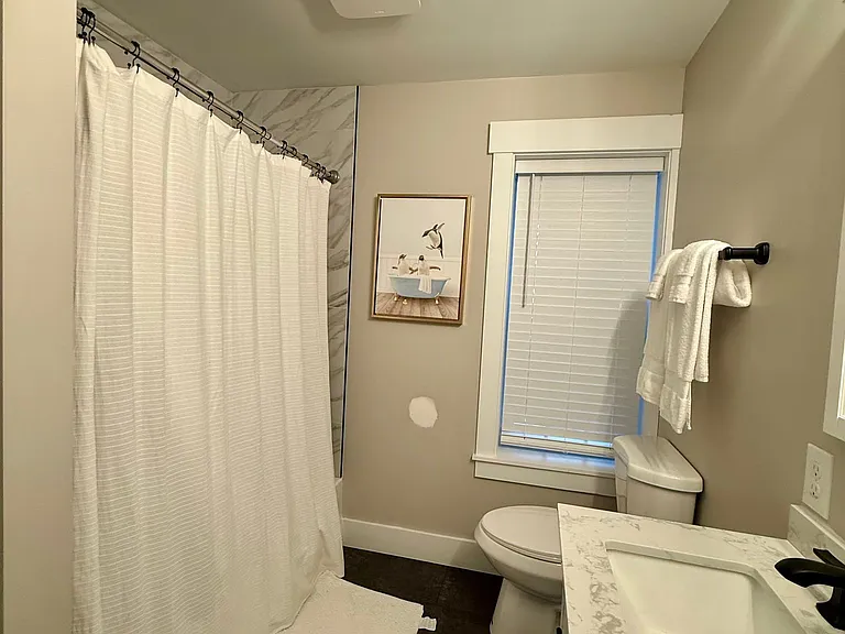 521 Locust St — Photo 19