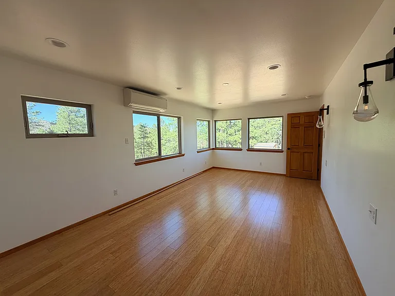 2900 Arizona Ave — Photo 17