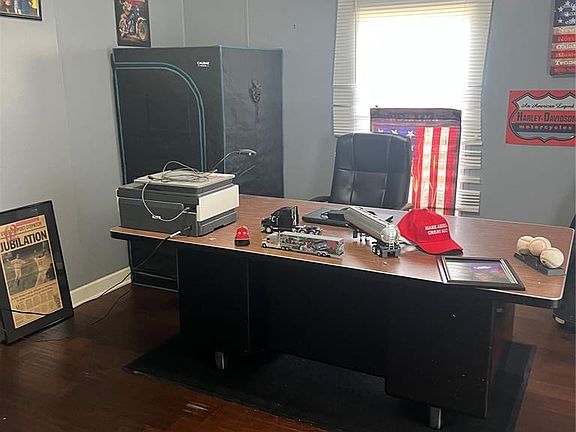 2nd image of 351 Niswonger Ln