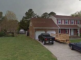 24 Windy Point Dr, Poquoson, VA 23662