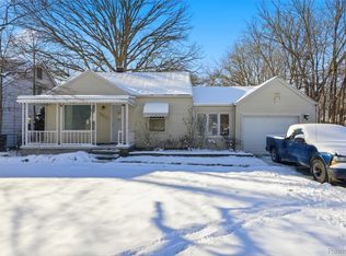 19925 Negaunee, Redford, MI 48240