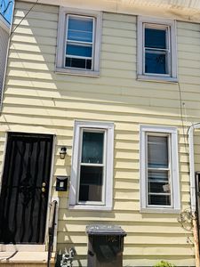 4 Lower Oak St, Wilmington, DE, 19805