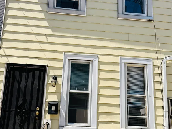 4 Lower Oak St, Wilmington, DE 19805