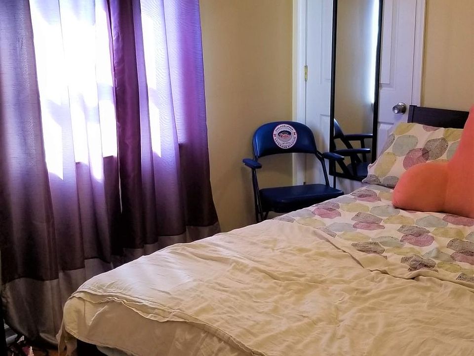 Bedroom #1