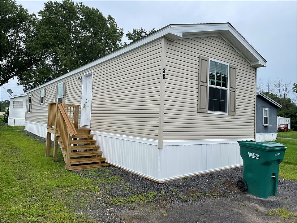 1st image of 129 Saltonstall St Lot 88