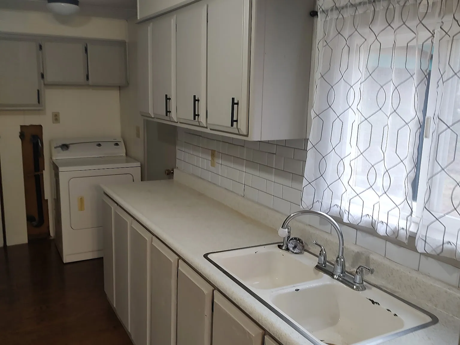 2 bed, $1,850 — Photo 3