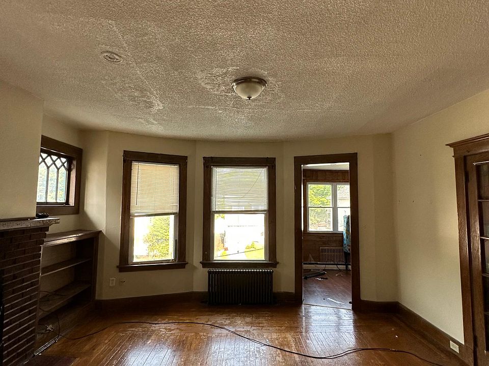 2nd image of 88 W Prospect St #2A