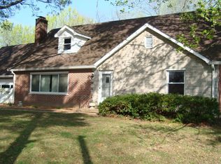 31 Fairview Dr, Fairview Heights, IL 62208