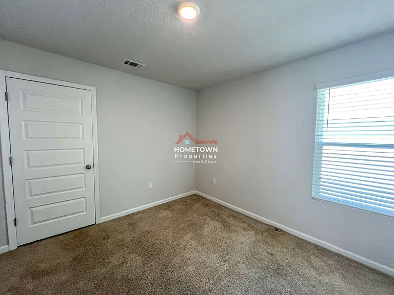 5257 Peach Dr — Photo 21
