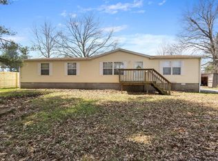 16000 Liberty School Rd, Marion, IL 62959