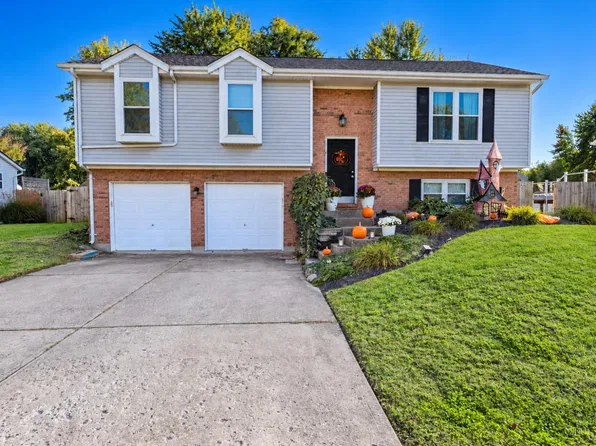 687 Mockingbird Ln, Cincinnati, OH 45244