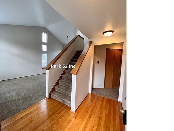2nd image of 909 131st Street Ct E