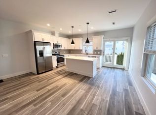 195 Park Ave #B, West Harrison, NY 10604