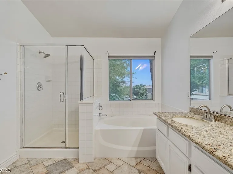 3034 Carbondale St — Photo 44