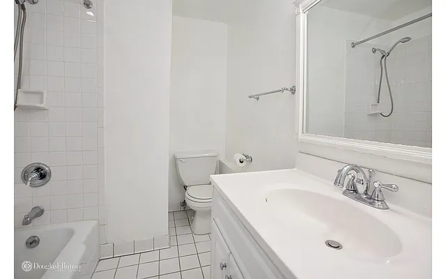 Rented by Douglas Elliman | media 8