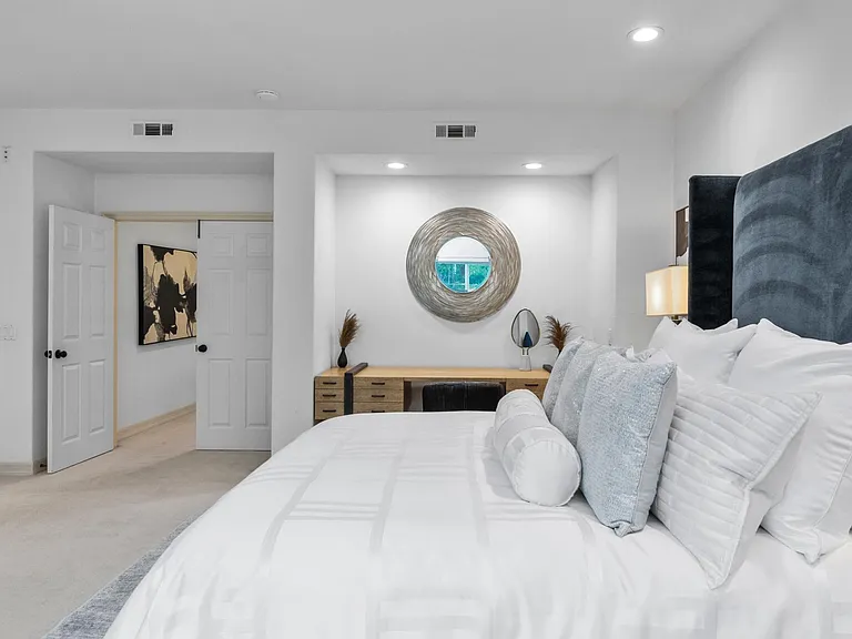 Whitesands Dr — Photo 28