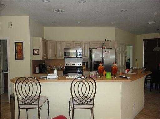 4th image of 6544 NW 43rd Ct