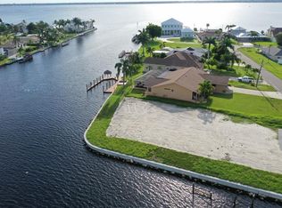 2101 SE 36th Ter, Cape Coral, FL 33904