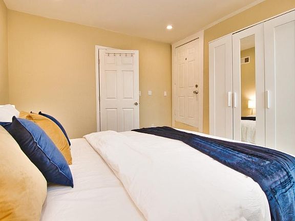 3rd image of 163 Flournoy St Suite 2