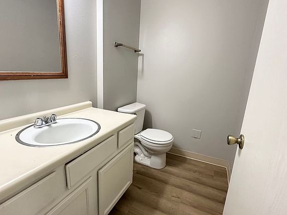 5th image of 2507 W 27th St APT A