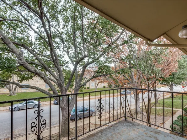 5844 Sandhurst Ln APT D, Dallas, TX 75206