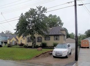 901 W Seymour Ave, Cincinnati, OH 45216