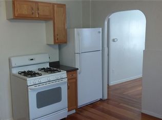 4 Machowski St, West Warwick, RI 02893