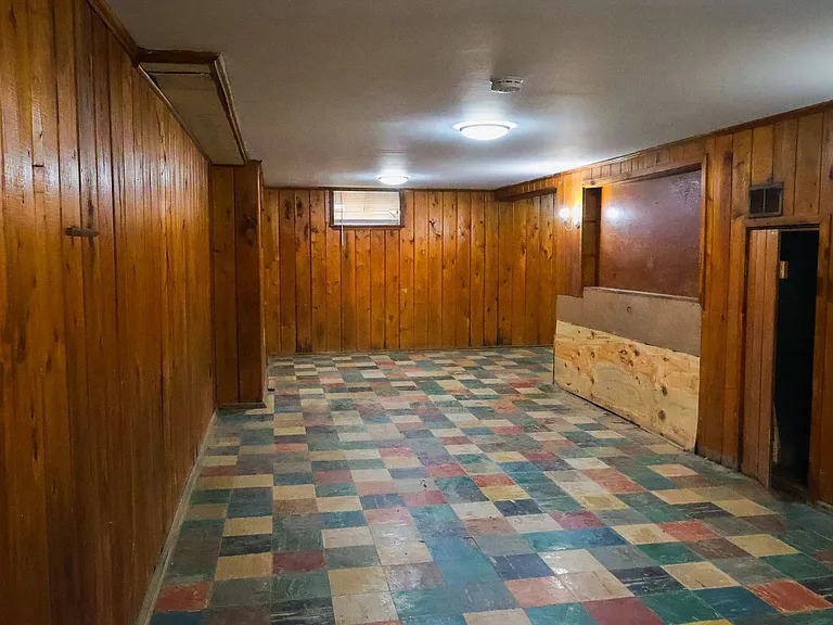 10131 Cabot Dr — Photo 13