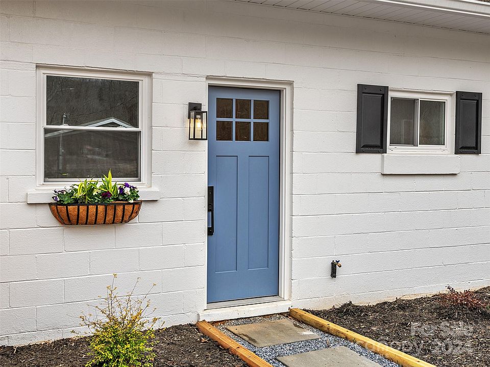 576 Orchard St Old Fort NC Zillow