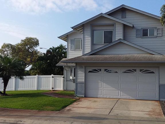 4 bedroom 3 FULL bath CORNER LOT HOME