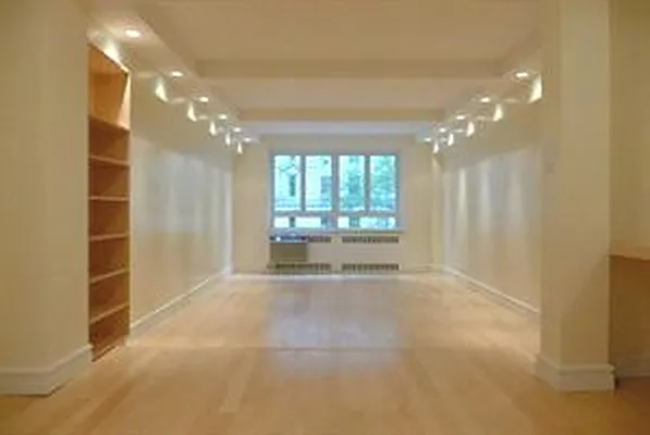 Rented by Douglas Elliman | media 48