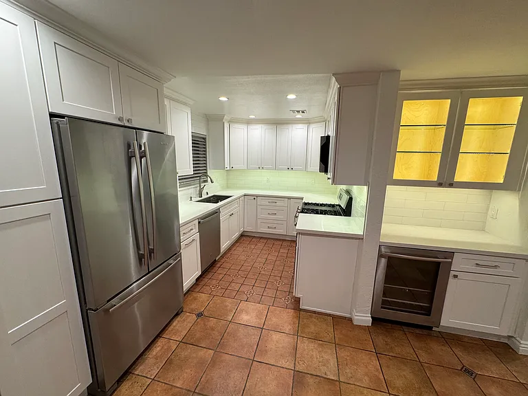 4140 Fair Ave #1 — Photo 2